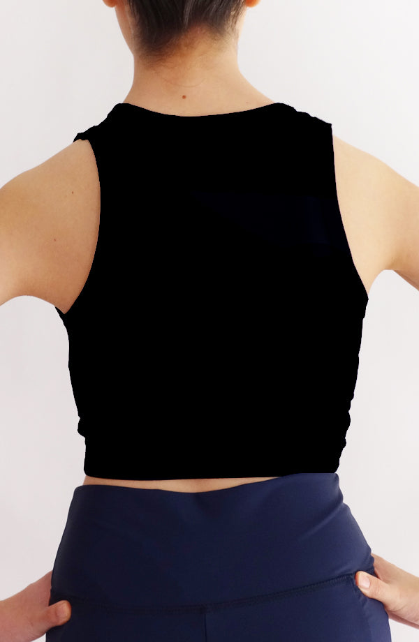 playera-crop-fit-negro-cocoi-ropa-yoga